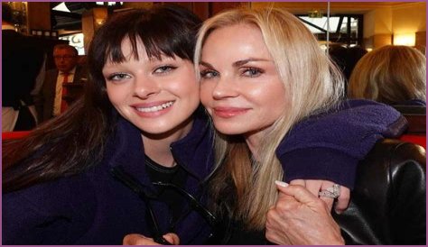 Claudia Heffner Peltz's Age: Uncovering The Truth