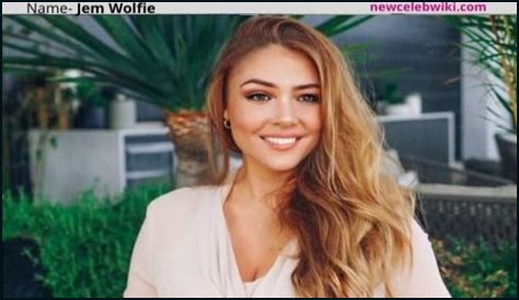 Jem Wolfie (Instagram Star) Age, Bio, Height, Weight, Body Measurements, Boyfriend, Net Worth, Facts